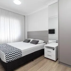  Apartamento Apto C/piscina A 2min Da De Bombas Cva305 Brasil